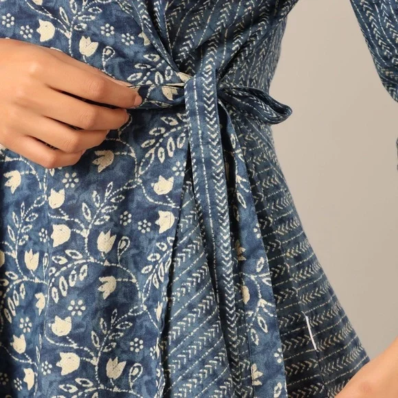 JISORA Dainty Florals with Arrows on Blue Cotton Top - Picture 6 of 14